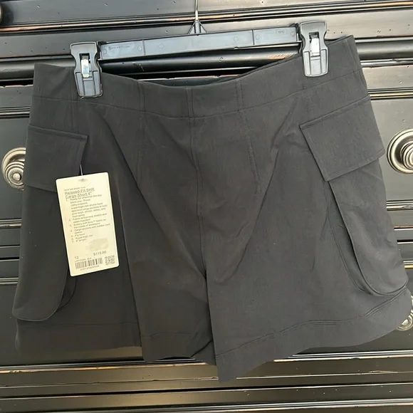 Lululemon Relaxed Fot Cargo Short - Picture 2 of 5